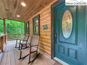 Best on Beech-Modern Cabin-Families-Fireplace, A/C - Image 3