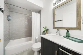 Dwtn Walkerville- Charming/Renovated 2 Bdrm Suite - Image 5