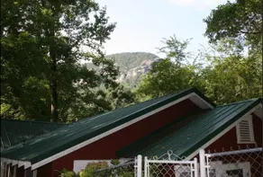 Cozy Cabin in Chimney Rock! Close to Town! - Image 2