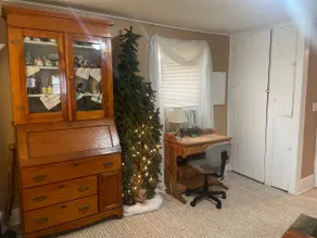 Historical, small town, charming home (1st level) - Image 4