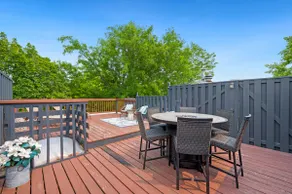 Charming Lincoln Park Home w/ Rooftop (+parking) - Image 3