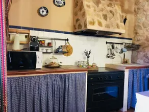 Araceli Cave House - Image 5