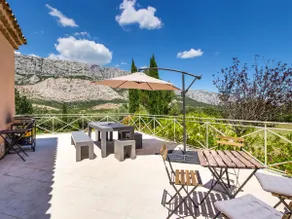Provençal Villa in the Heart of Sainte-Victoire - Image 4