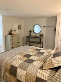The Robins Nest private suite - Image 2