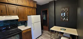 Morgan Manor - Your Home Away from Home! - Image 5