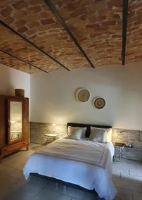 Private apartment with breathtaking mountain views - Image 4