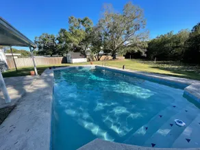 Pool, Lake, casino, whole home 2 Kings 3 queens - Image 2