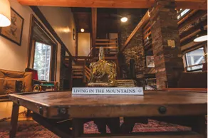 Peaceful 10-Acre Hideaway in Adirondack Foothills - Image 4