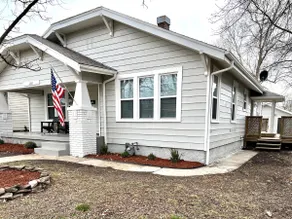 Clean 3BR Home | King Beds | Great Value - Image 2