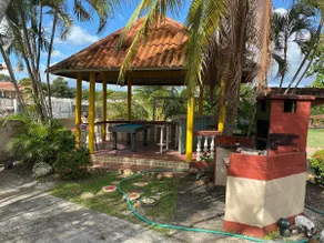 Charming house with pool minutes from the beach! - Image 3