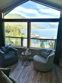 Amazing Views Steps Away from Farragut Park Trails - Image 2