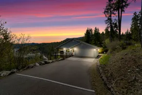 Amazing Views Steps Away from Farragut Park Trails - Image 4