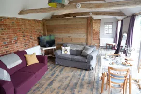 Beautiful, rural self-contained holiday let - Image 3