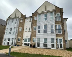 Apartment 1 Luxury 2 bedroom ground floor - Image 3