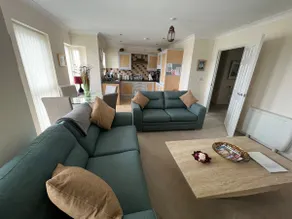 Apartment 1 Luxury 2 bedroom ground floor - Image 4