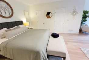 Private, in-law suite. 5 min drive to IU campus - Image 5