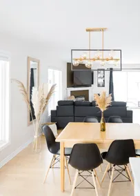 ***Entire COZY PLACE*** 5 Minutes Drive Downtown Ottawa - Image 3