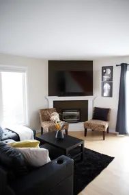 ***Entire COZY PLACE*** 5 Minutes Drive Downtown Ottawa - Image 4