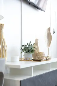 DTLB 7BR | Beach, Aquarium & Queen Mary | Parking - Image 3