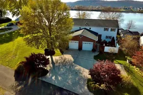 Bee's Place on the Beautiful Ohio River - Image 3