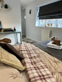Fox Cottage, 1 bedroom guesthouse in Sheffield - Image 4