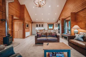 Alder Luxury Lodge; hot tub, Scottish Borders - Image 3