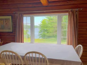 ☀ Private Waterfront LogStyle Cottage w/ Lakeview! - Image 5
