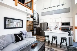 Mountain View Chalet - Sleeps 6/Hot tub/Pool/Gym - Image 3