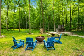 Door County Retreat. Walk to Kangaroo Lake. - Image 3