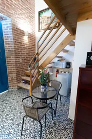 Loft For Your Best Stay hot water/fast wifi - Image 3