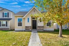 Close to the POOL! 15 Min to BSU/Nampa/Kuna! 3BD! - Image 3