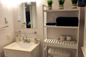 Cozy Cranston Apartment | Free Wi-Fi & Parking - Image 4