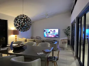 The Perfect Port Douglas Luxury Getaway only 150 meters to beach. - Image 2
