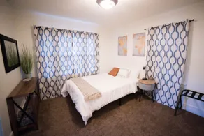 Cozy Comfort Minutes From Downtown Klamath Falls - Image 4