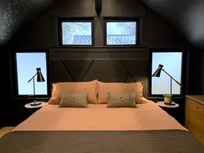 Light-filled, luxurious loft in Old Town. - Image 3