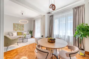 1 Contemporary 2-BDR APT near Kalimarmaro & Alsos Park! - Image 4