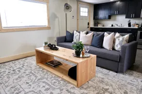 Golden Spike Stable Getaway in Downtown Tremonton - Image 2