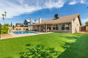 Roomy-Fun 3-BR Paradise | Pool & Jacuzzi| Peoria - Image 2