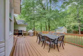 Family Friendly~Hot Springs~Lake Access~Sleeps 12 - Image 5