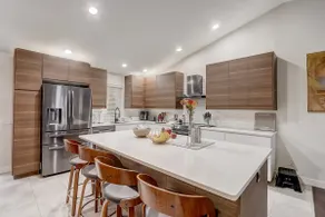 Luxurious & Spacious 4 BR Home w/o Cleaning Fees - Image 3
