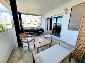 Cozy Apartment on the Beach - Image 3
