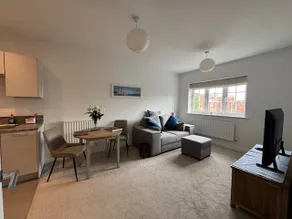 Beautiful Apartment in Worcester - Image 2