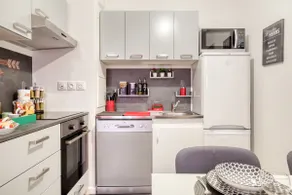 Paris Luxurious - Metro 12Min & Free Parking - Image 5