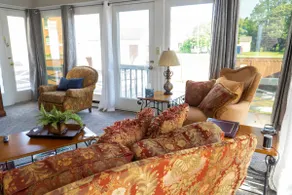 The Vine--4 Bedrooms  - Image 3