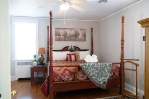 The Vine--4 Bedrooms  - Image 4