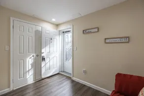 Renovated Basement Apartment Two Bedroom Two Bath - Image 4