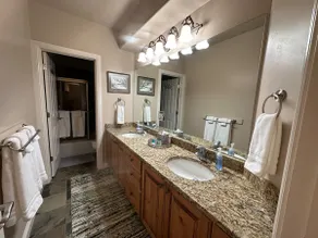Short trail directly to beach from condo! - Image 4