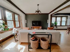 Bright & stylish home in Bay View - Image 3