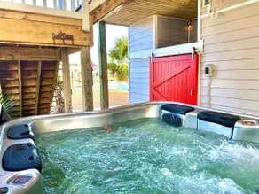 The Krusty Krab - Waterfront; Golf Cart; hot tub; - Image 3