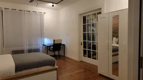 Spacious 1-Bedroom Apartment In Pittsburgh (B1) - Image 3